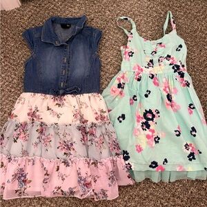 EUC Set of two sleeveless summer small size six girls dresses